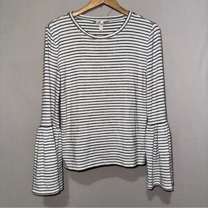 Banana Republic Black and White Striped Long Flutter Sleeve Top Size Small